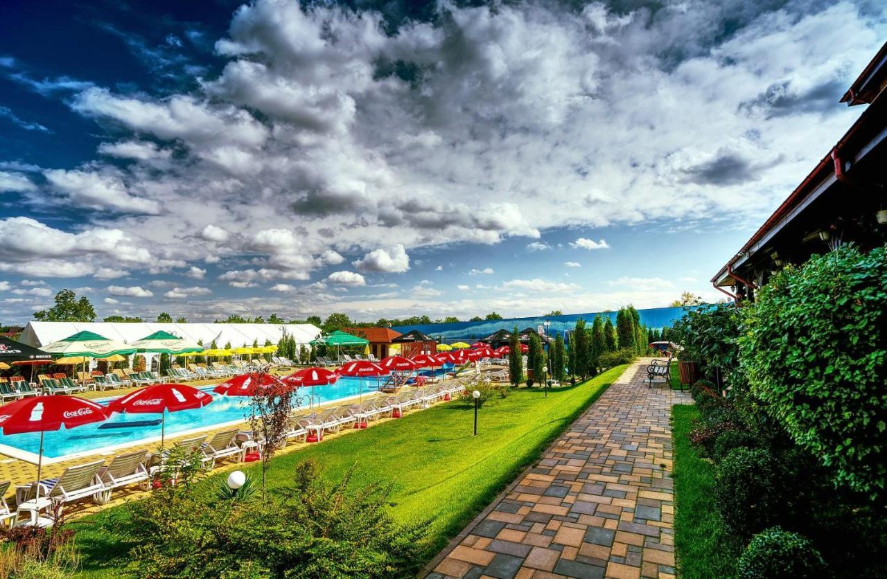 Aqua Party Hotel Victoria  Exterior foto